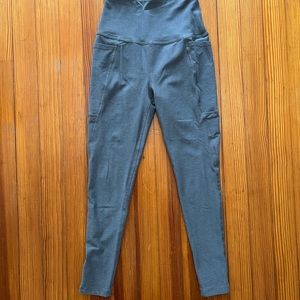 Beyond Yoga Leggings with pockets